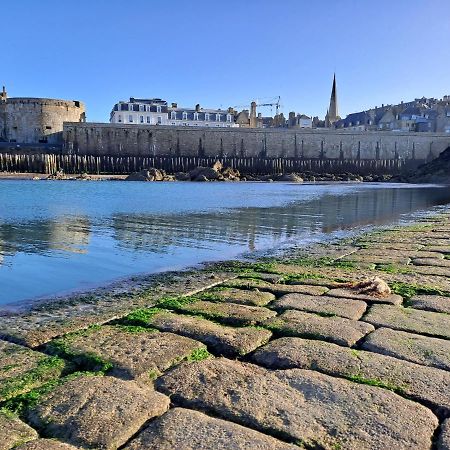 Appartement Au Coeur D'Intra Muros Saint-Malo Buitenkant foto