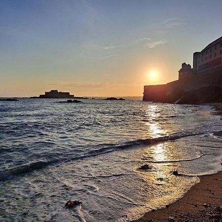 Appartement Au Coeur D'Intra Muros Saint-Malo Buitenkant foto