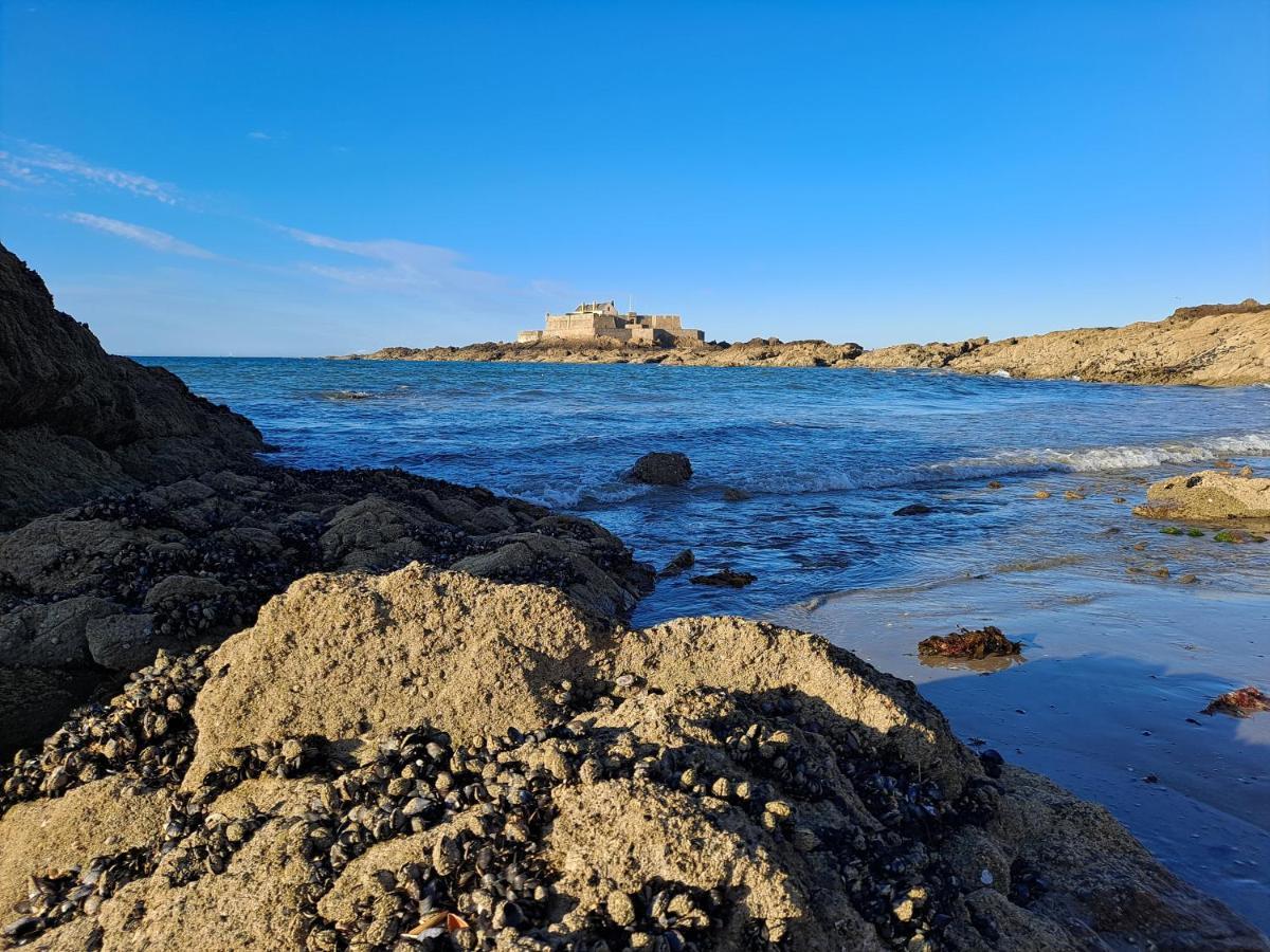 Appartement Au Coeur D'Intra Muros Saint-Malo Buitenkant foto
