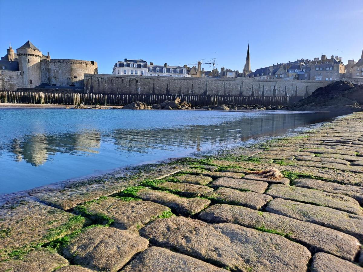Appartement Au Coeur D'Intra Muros Saint-Malo Buitenkant foto