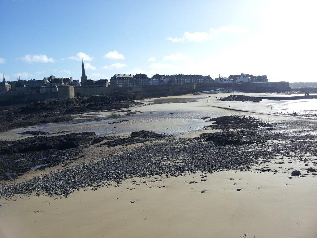 Appartement Au Coeur D'Intra Muros Saint-Malo Buitenkant foto