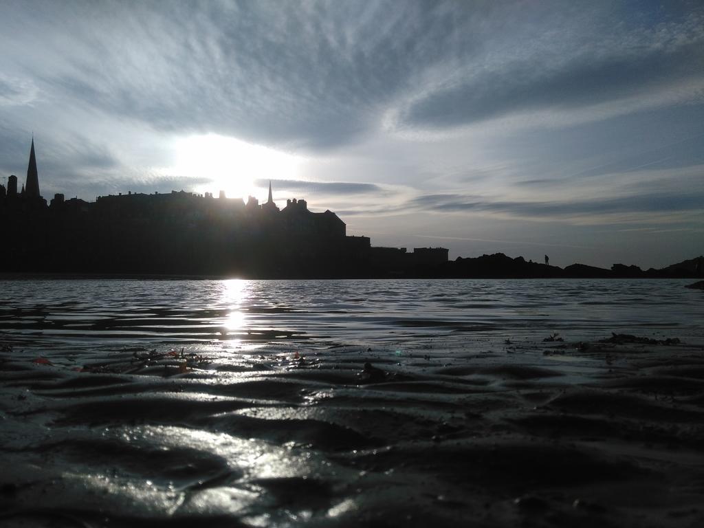 Appartement Au Coeur D'Intra Muros Saint-Malo Buitenkant foto